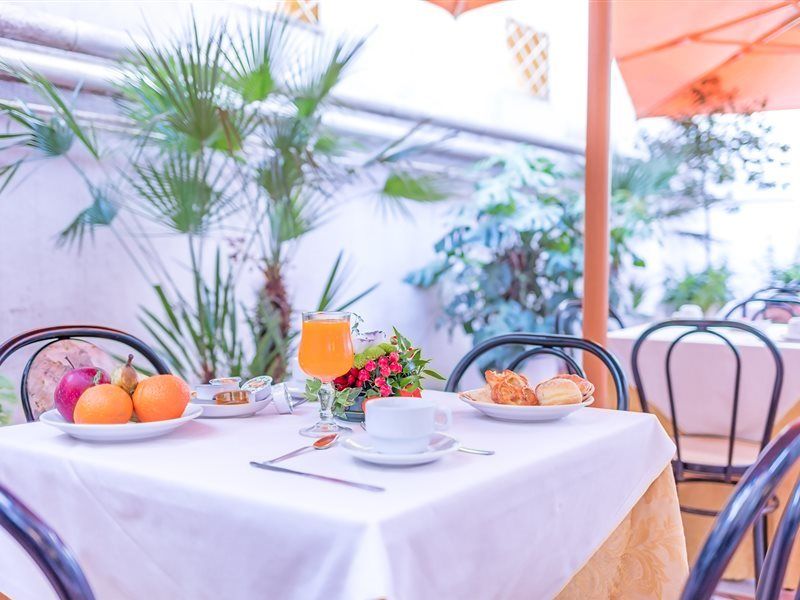 Raeli Hotel Lux روما المظهر الخارجي الصورة